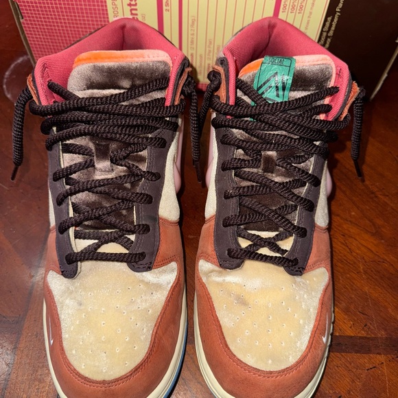 Nike X social status dunk “Chocolate Milk” - Picture 6 of 11